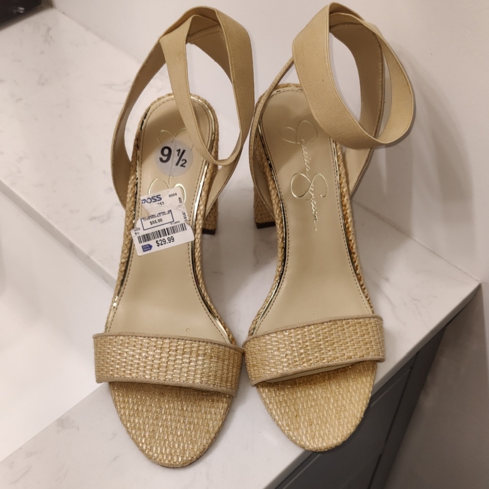 NWT Jessica Simpson Gold and Tan Weave Boho Ankle Strap Heels